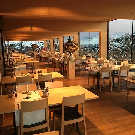 Hotel Belalp 호텔 벨랄프