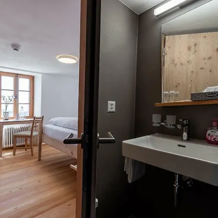Hotel Belalp 호텔 벨랄프